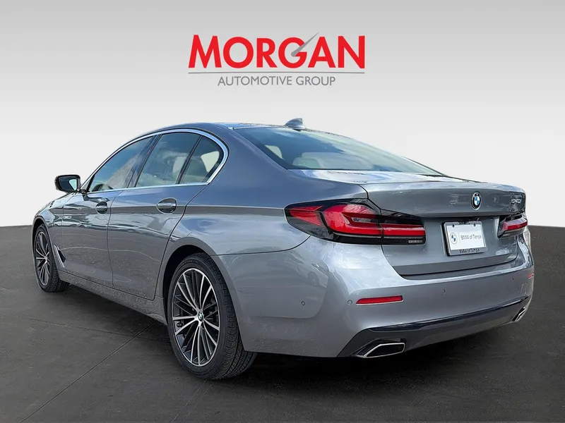 2021 BMW 5 Series — detail view