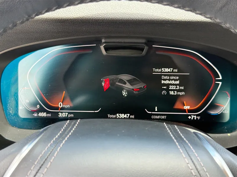 2021 BMW 5 Series — photo 41 view