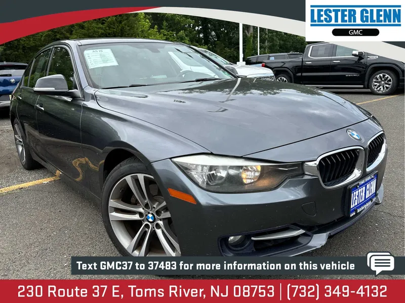 2014 BMW 328i xDrive in Gray — front three-quarter view