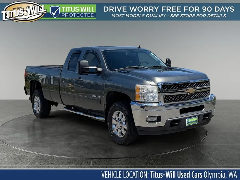 2011 Chevrolet Silverado 3500HD LT in Green — front three-quarter view