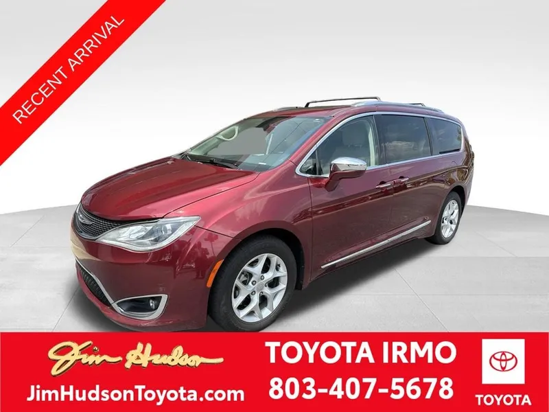 2020 Chrysler Pacifica Limited in Velvet — front three-quarter view