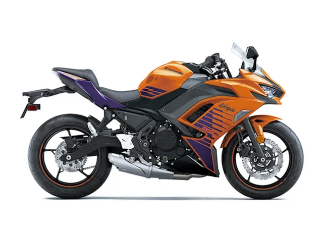 2025 Kawasaki Ninja® 650 ABS — front three-quarter view