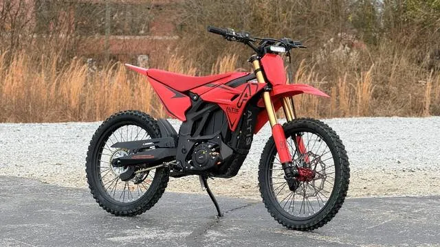 2025 Altis Powersports Sigma MX — front three-quarter view
