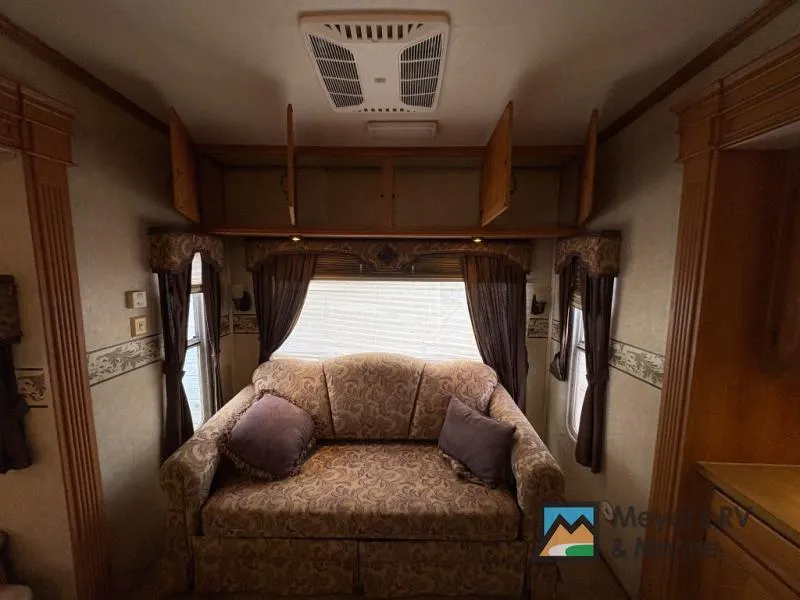 2006 Jayco Designer — photo 23 view