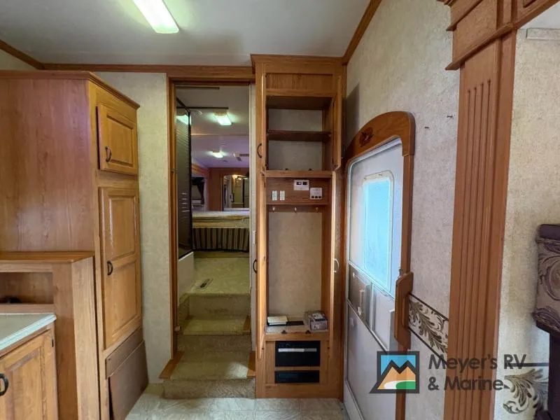 2006 Jayco Designer — photo 27 view