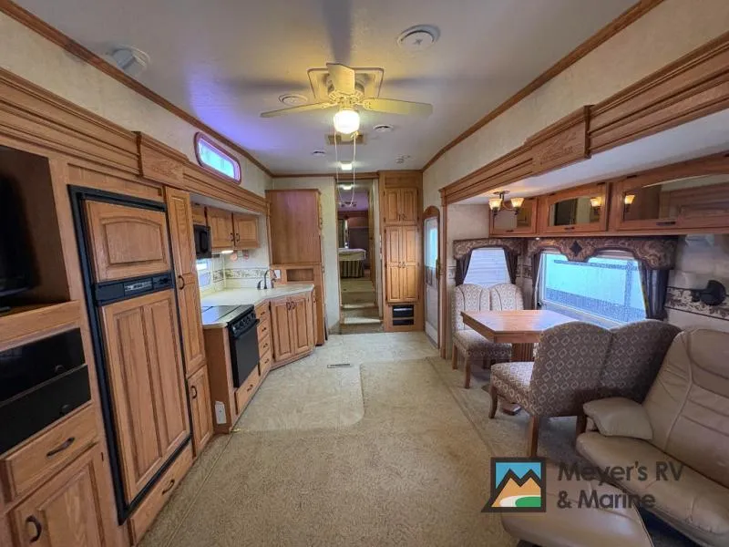 2006 Jayco Designer — photo 12 view