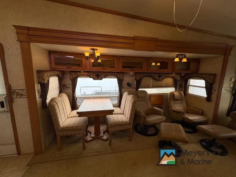 2006 Jayco Designer — photo 19 view