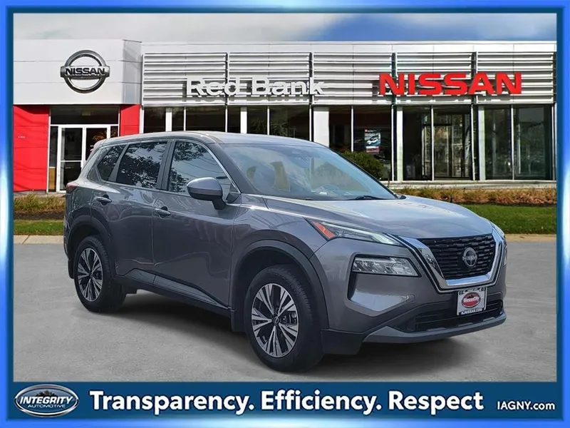 2023 Nissan Rogue SV in Gun Metallic — front three-quarter view