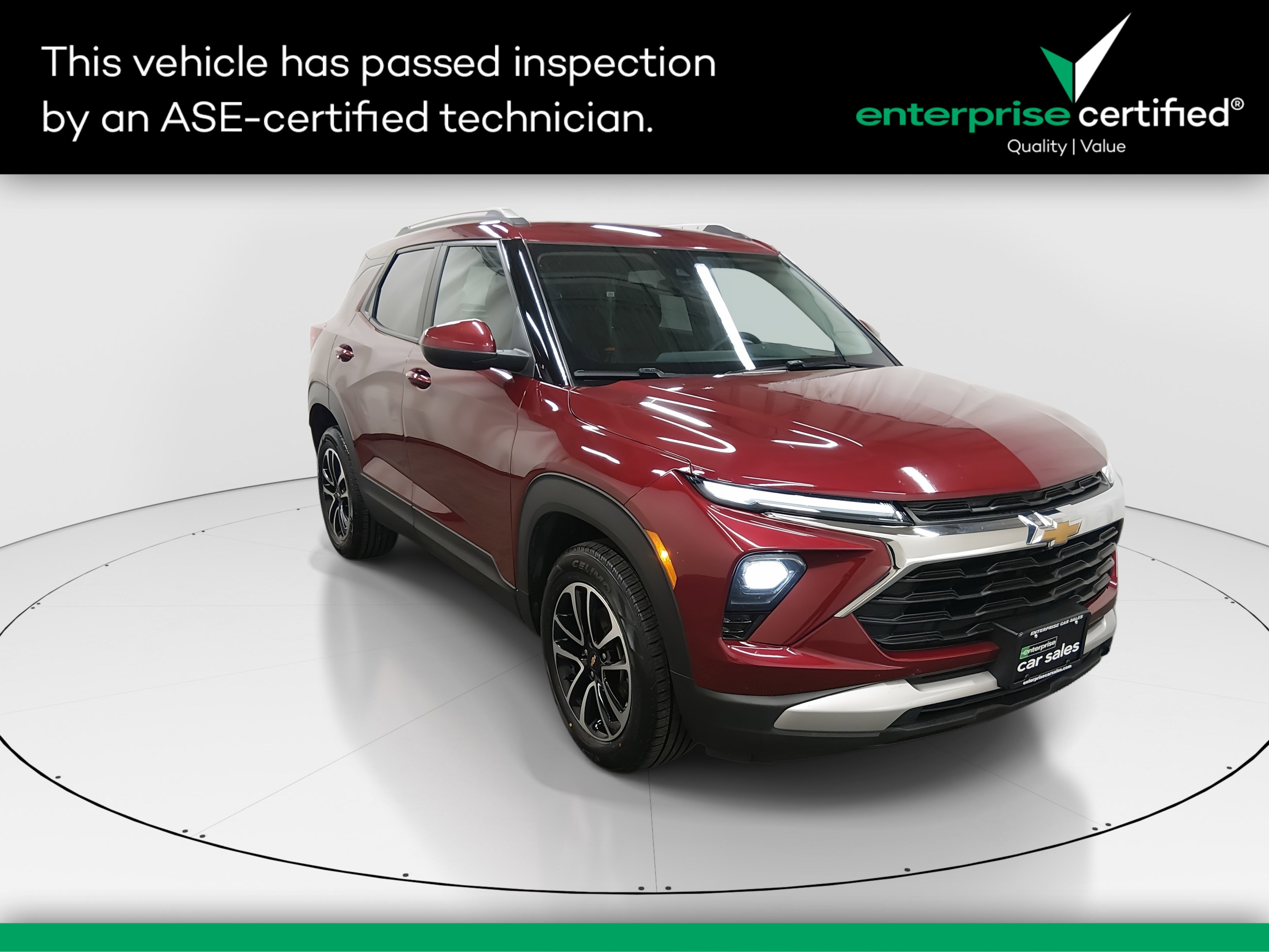 2025 Chevrolet Trailblazer AWD 4dr LT — front three-quarter view