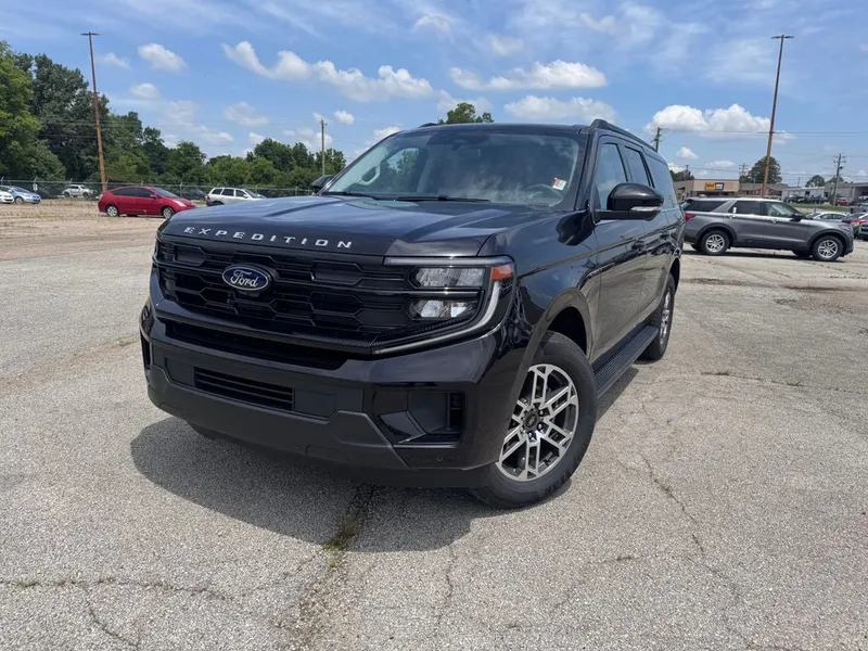 2026 Ford Expedition Max Active in Black Metallic — front three-quarter view
