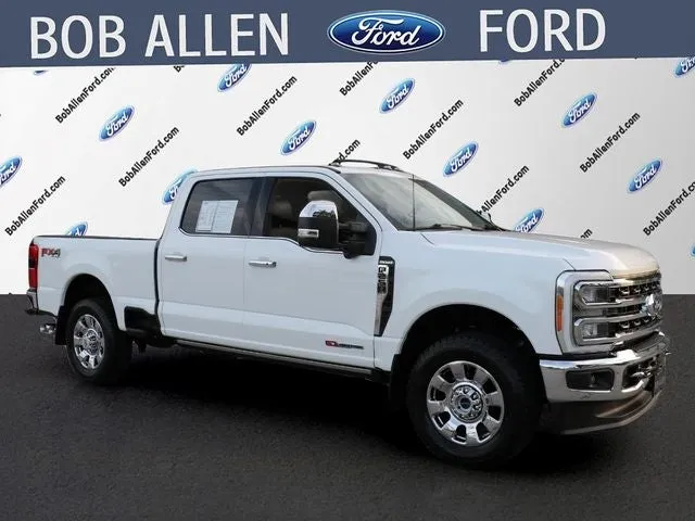 2023 Ford F-250SD King Ranch in White Metallic — front three-quarter view