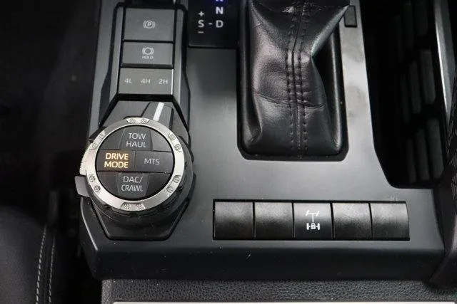 2025 Toyota Tacoma 4WD — photo 22 view