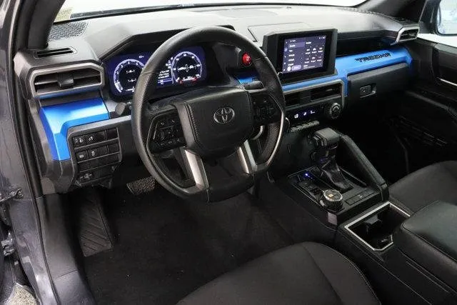 2025 Toyota Tacoma 4WD — photo 13 view