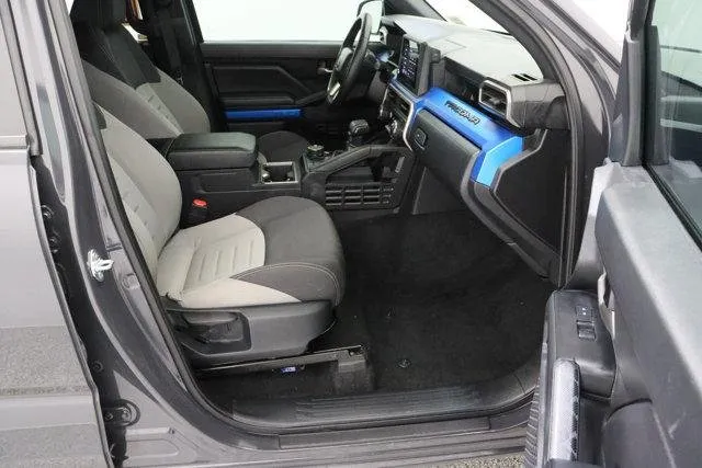2025 Toyota Tacoma 4WD — photo 37 view