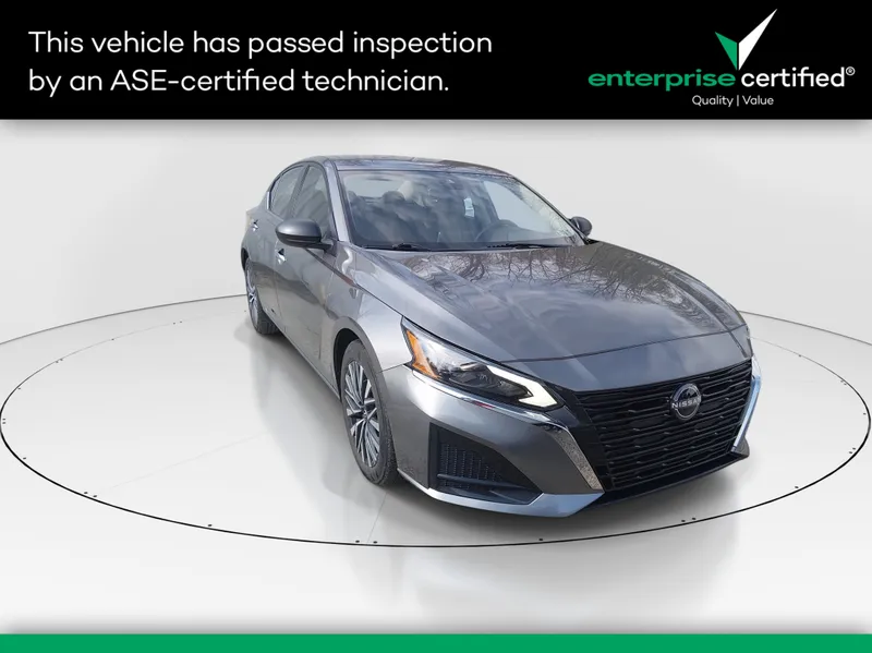 2024 Nissan Altima 2.5 SV Sedan — front three-quarter view