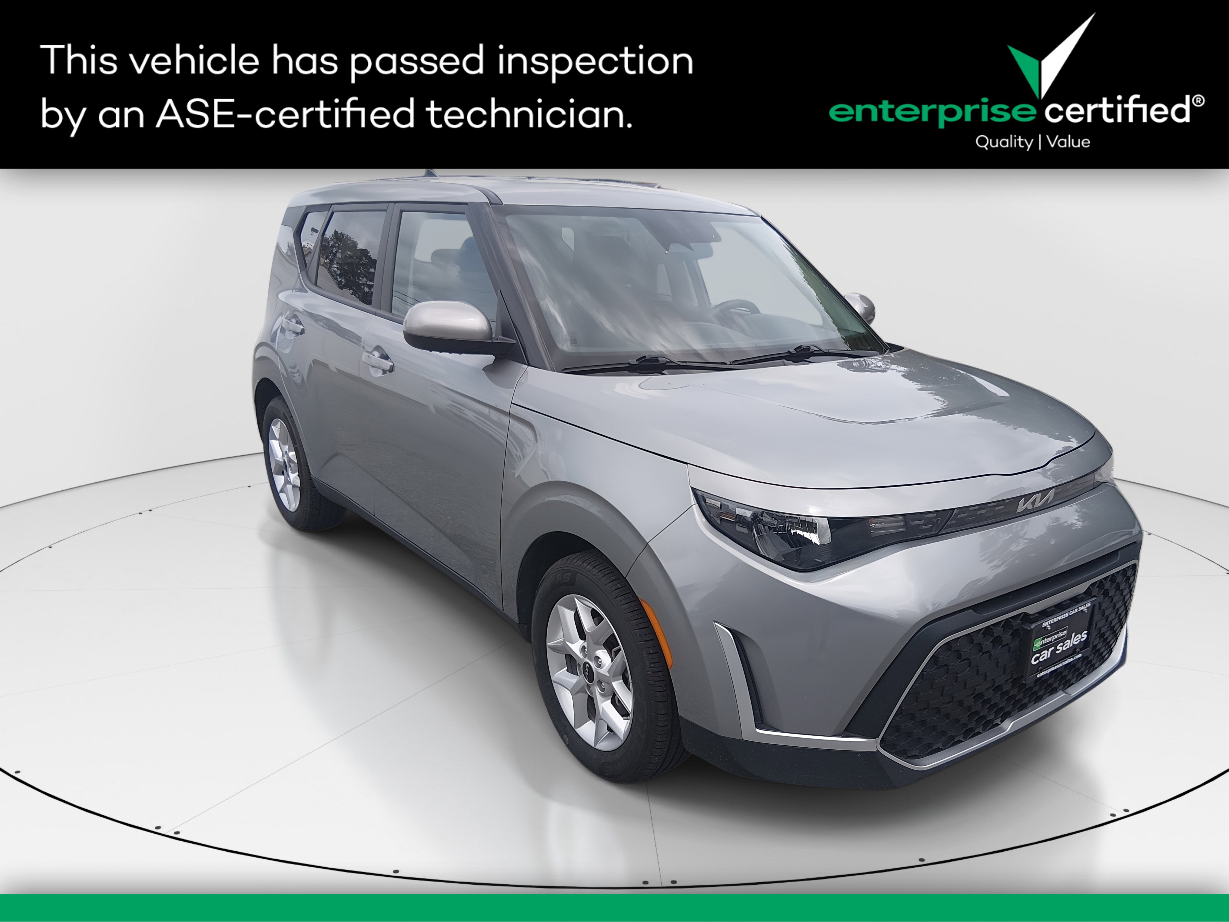 2024 Kia Soul LX IVT — front three-quarter view
