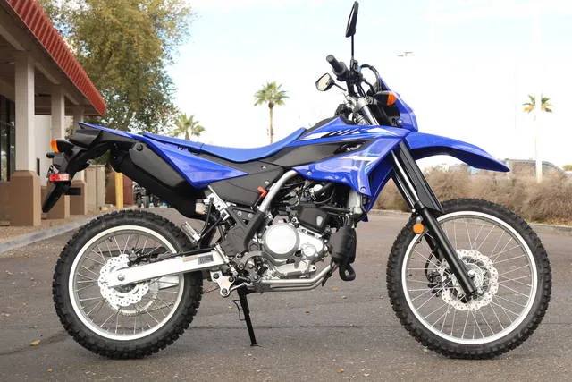 2026 Yamaha WR125R — front three-quarter view