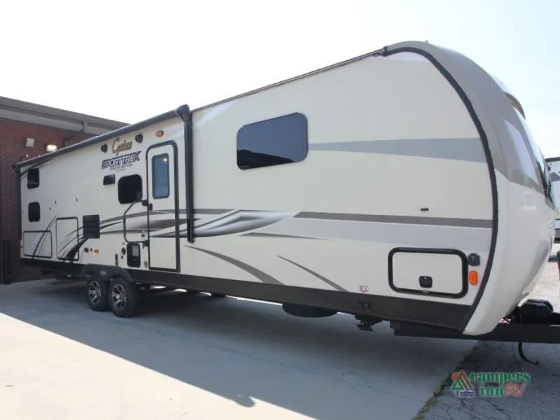 2020 Venture RV SportTrek — front three-quarter view
