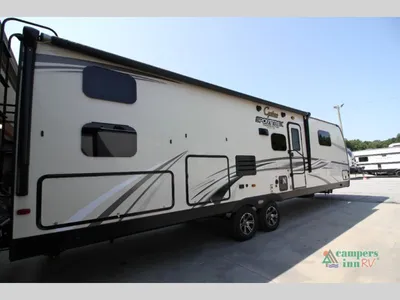 2020 Venture RV SportTrek