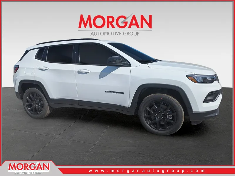 2026 Jeep Compass Latitude in White/off-white — front three-quarter view