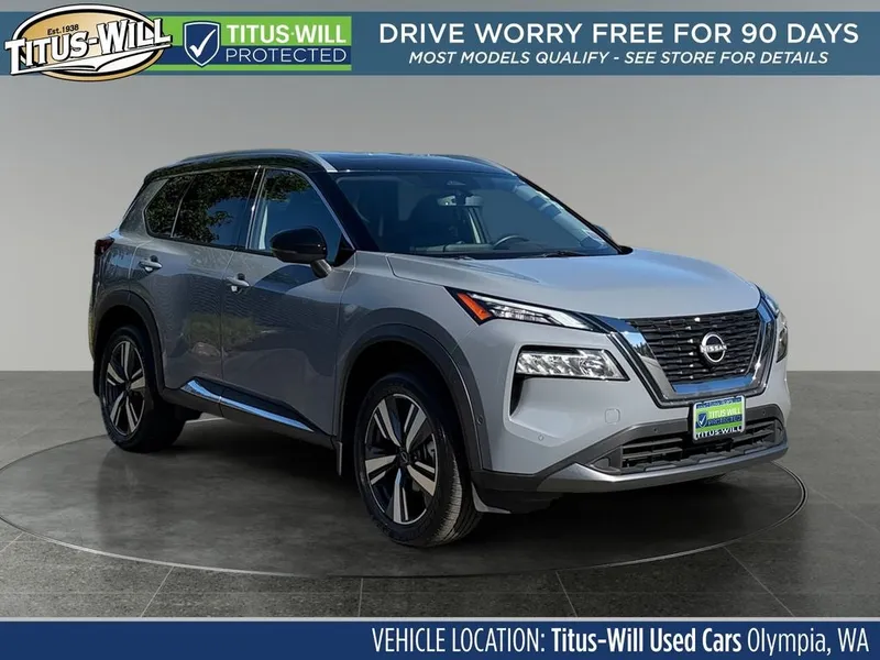2023 Nissan Rogue SL in Boulder Gray Pearl/Super Black — front three-quarter view