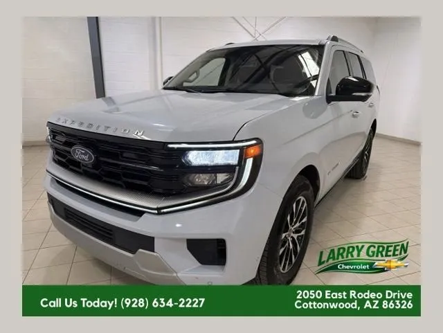 2025 Ford Expedition Platinum in Silver — front three-quarter view