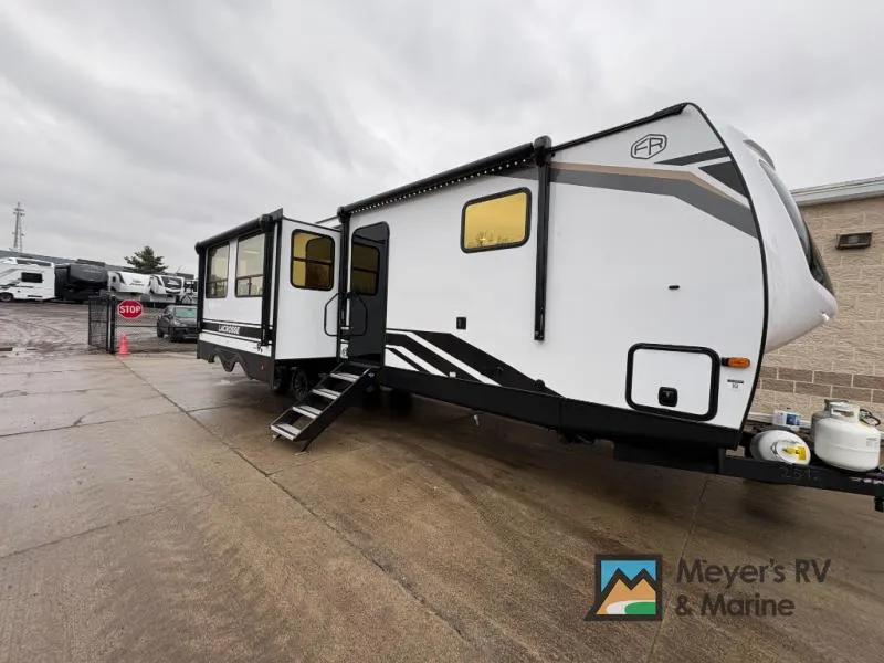2026 Prime Time RV LaCrosse 3510DB — front three-quarter view