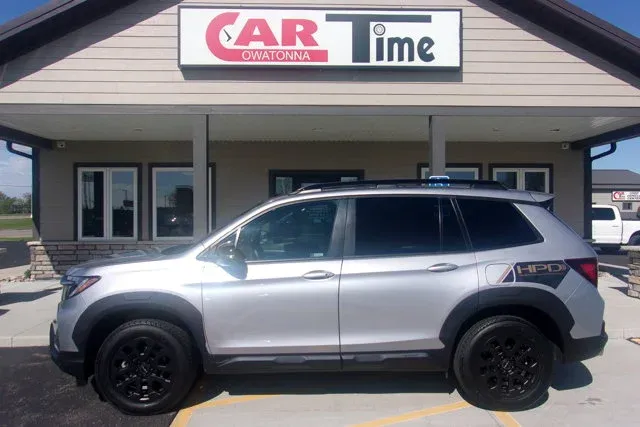 2022 Honda Passport TrailSport in Lunar Silver Metallic — front three-quarter view