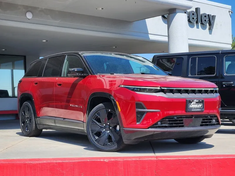2025 Jeep Wagoneer S WAGONEER S LAUNCH EDITION in Red Hot Pearl-Coat Exterior Paint — front three-quarter view