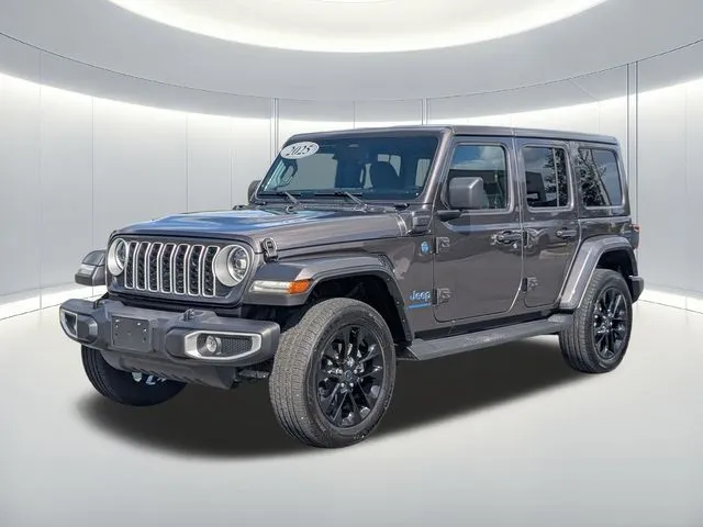 2025 Jeep Wrangler Sahara 4xe in Gray — front three-quarter view
