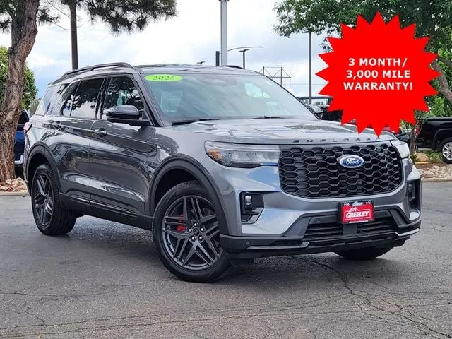 2025 Ford Explorer ST-Line in Gray Metallic — front three-quarter view