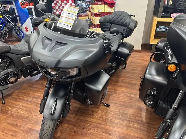 2026 Indian Motorcycle® PURSUIT DH — front three-quarter view