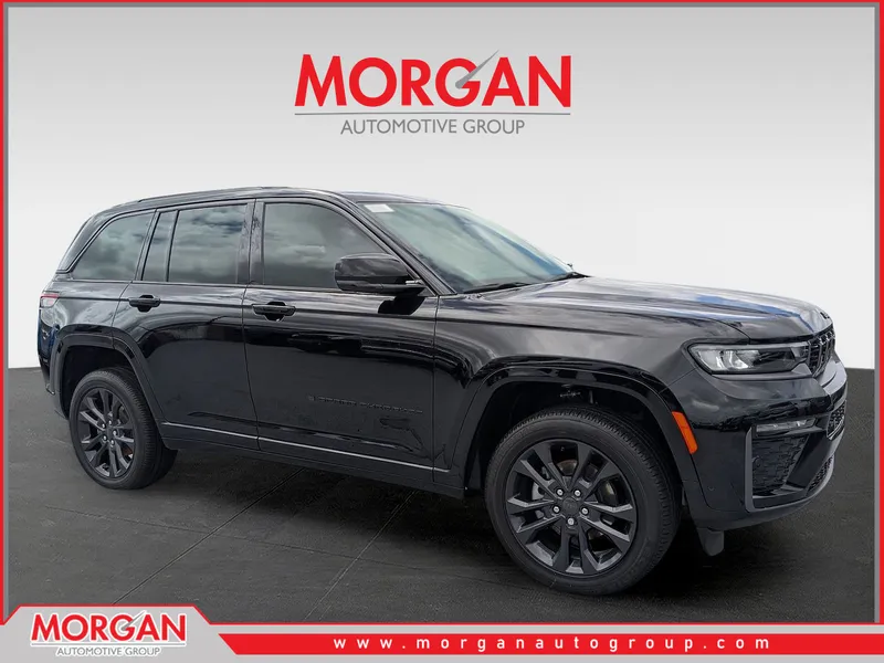 2026 Jeep Grand Cherokee Limited Reserve in Black — front three-quarter view