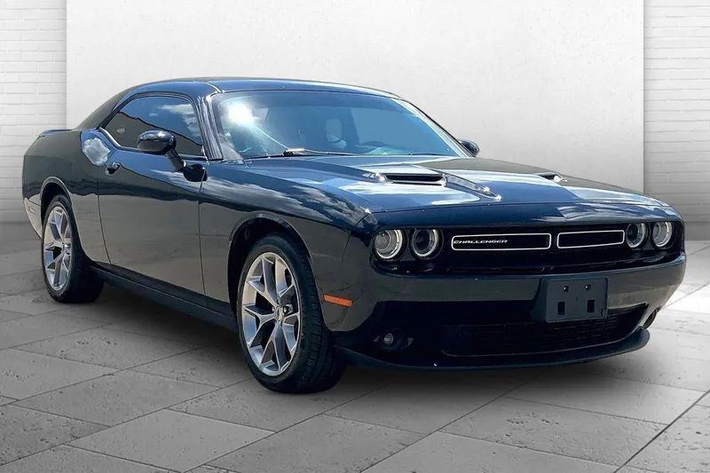 2020 Dodge Challenger SXT in Pitch Black Clearcoat — front three-quarter view