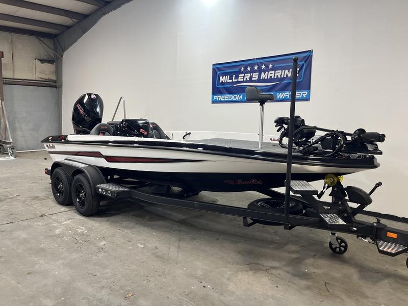 2026 Bass Cat Pantera Classic — front three-quarter view