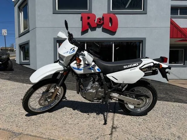 2026 Suzuki DR650S — front three-quarter view