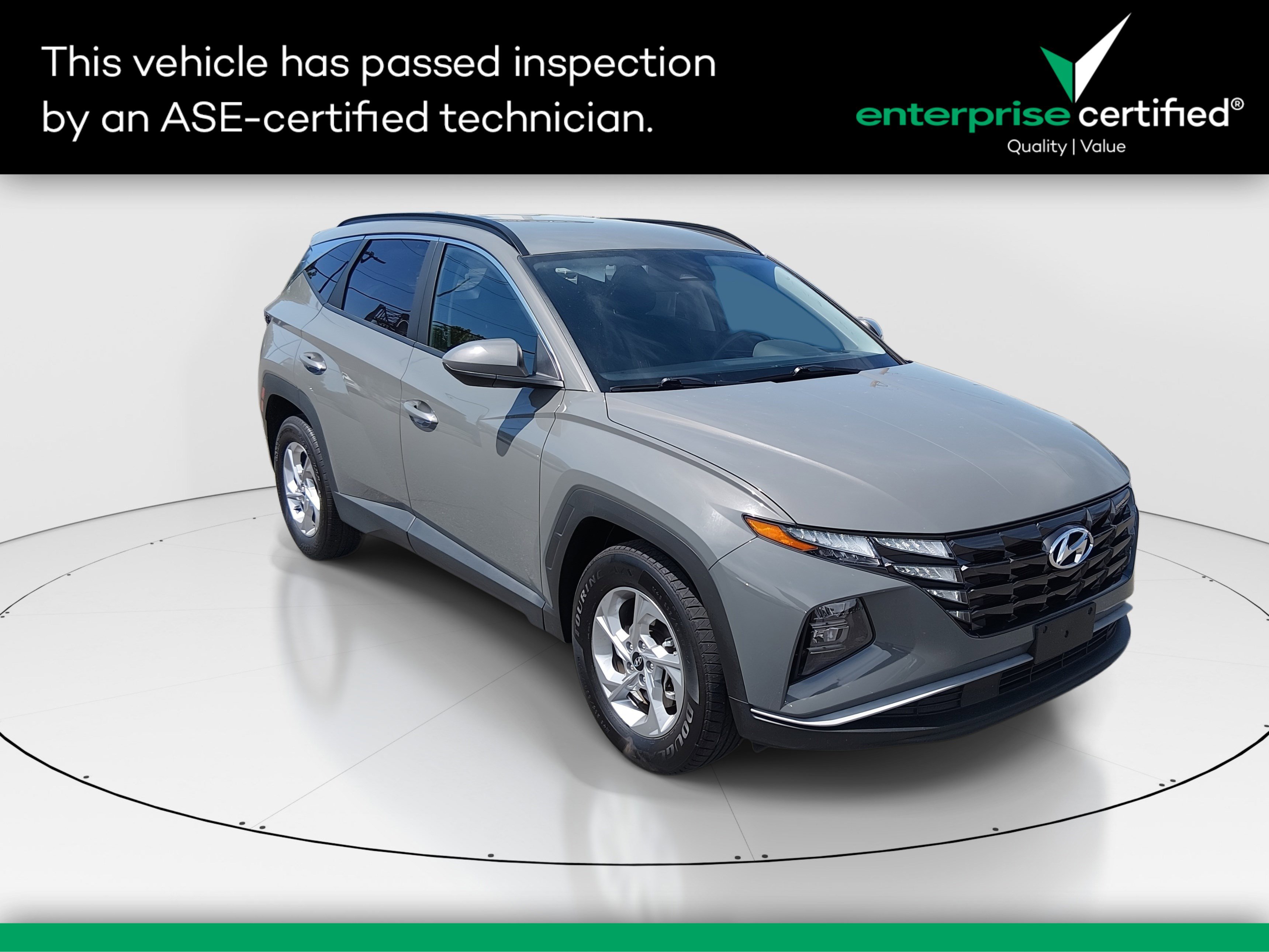2024 Hyundai Tucson SEL FWD — front three-quarter view