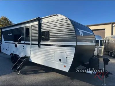 2026 Winnebago Access 25BH