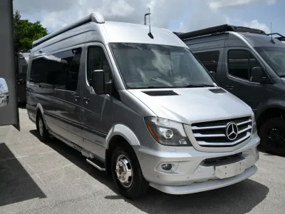 2018 Airstream INTERSTATE