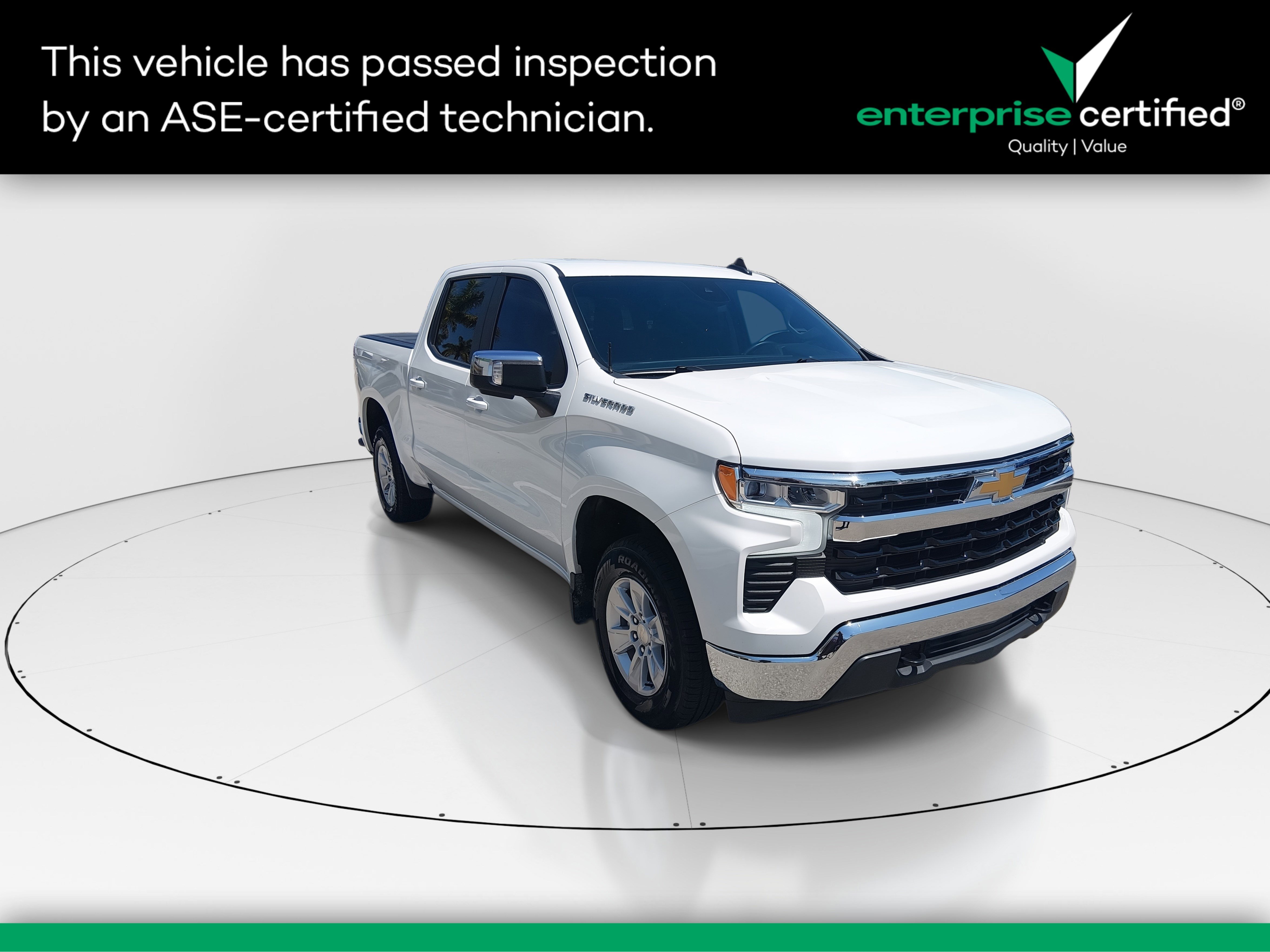2023 Chevrolet Silverado 1500 2WD Crew Cab 147" LT — front three-quarter view