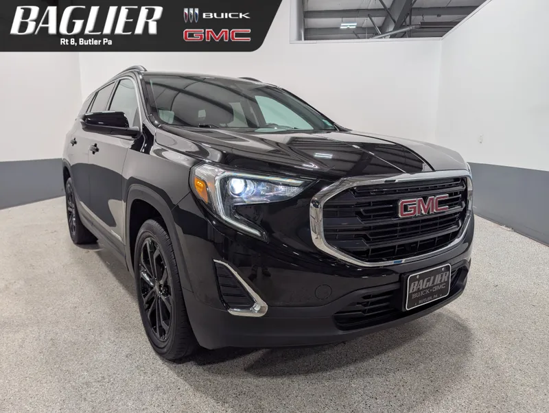 2020 GMC Terrain SLE in Ebony Twilight Metallic — front three-quarter view