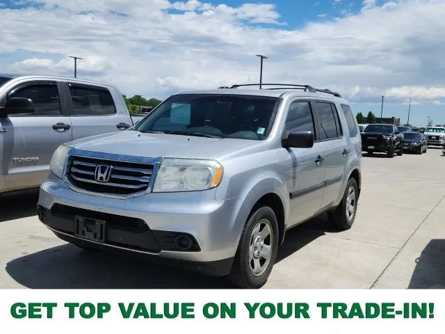 2015 Honda Pilot LX in Silver — front three-quarter view