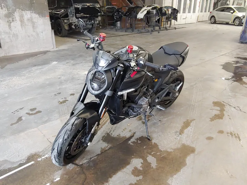 2022 DUCATI MONSTER Base in Other — front three-quarter view