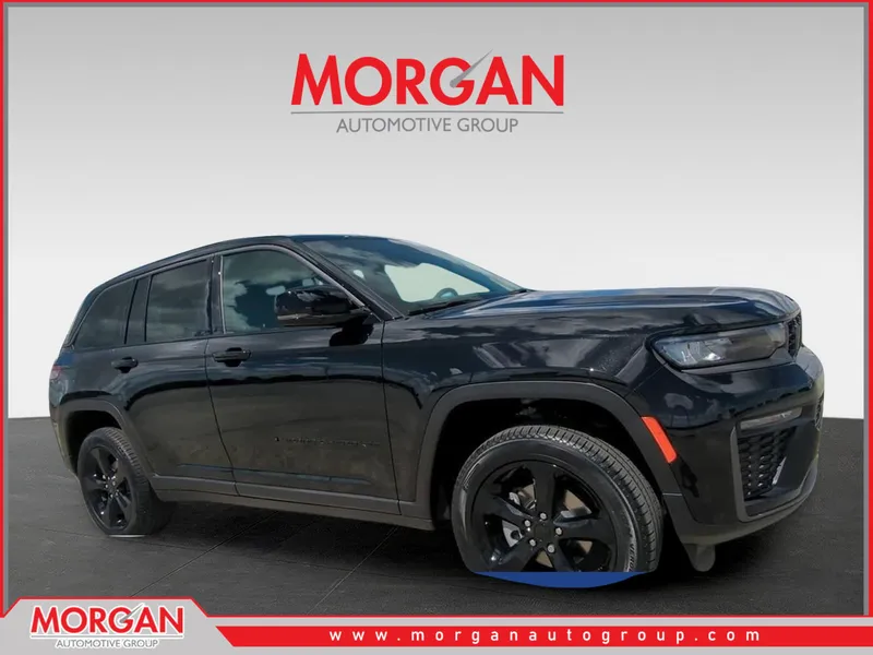 2026 Jeep Grand Cherokee Limited in Black — front three-quarter view