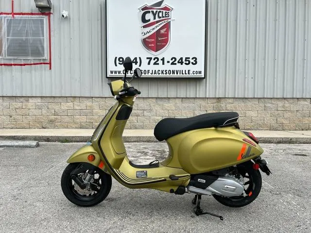 2024 Vespa Sprint 150 S — front three-quarter view