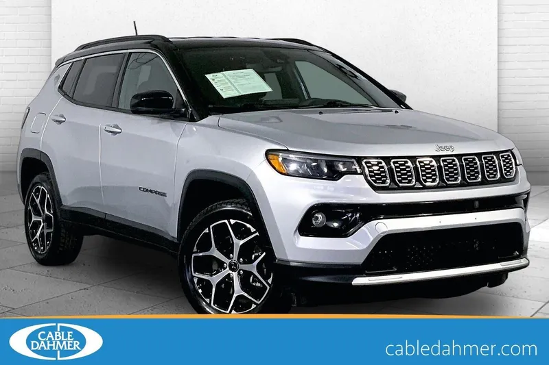 2025 Jeep Compass Limited in Silver Zynith Met — front three-quarter view