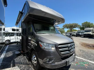 2025 Dynamax isata 3