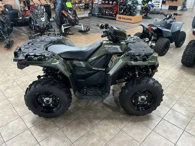 2026 Polaris® Sportsman 850 — front three-quarter view
