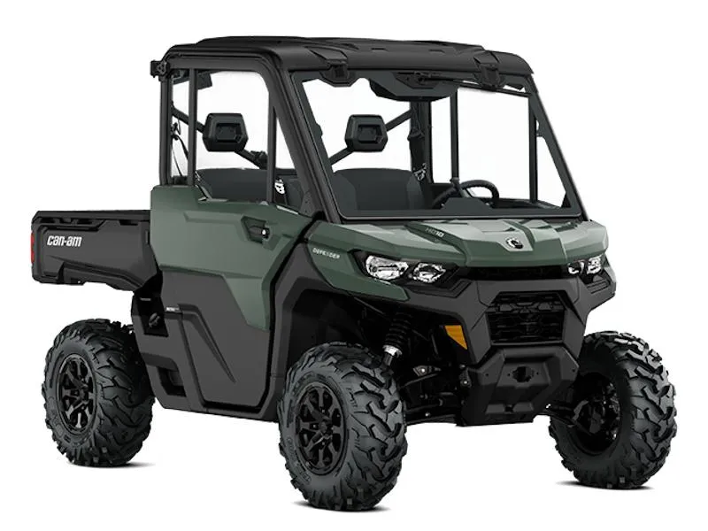 2026 Can-Am Defender DPS CAB HD10 — front three-quarter view