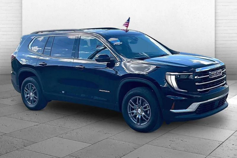 2025 GMC Acadia Elevation in Ebony Twilight Metallic — front three-quarter view